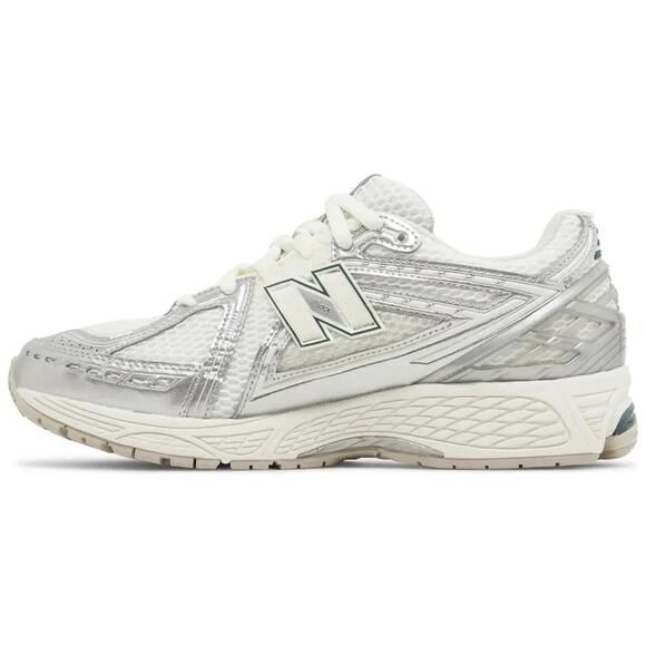 New Balance 1906R Silver Metallic Sea Salt M1906REE Men\'s Size 7 Women\'s 8.5 main image 4